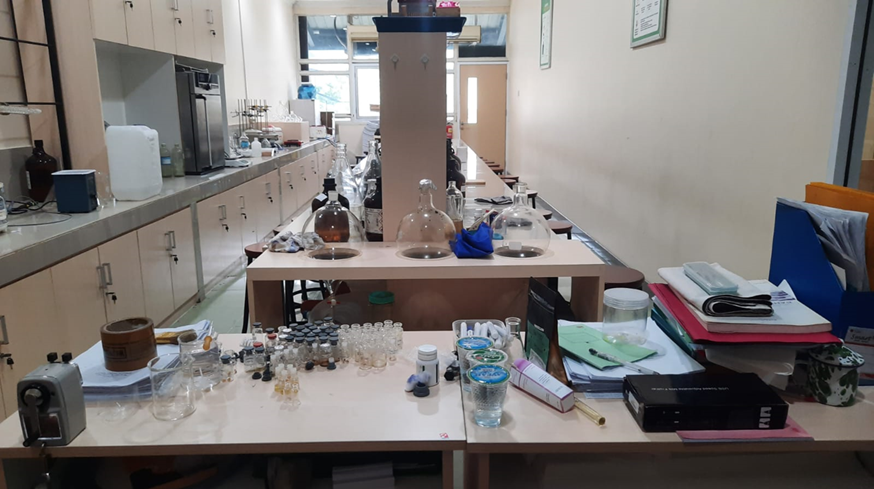 Lab. Phytochemistry